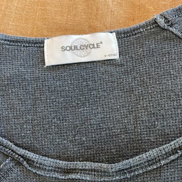 Soul Cycle cotton modal skull cross bones long sleeve distressed thermal - Picture 3 of 6